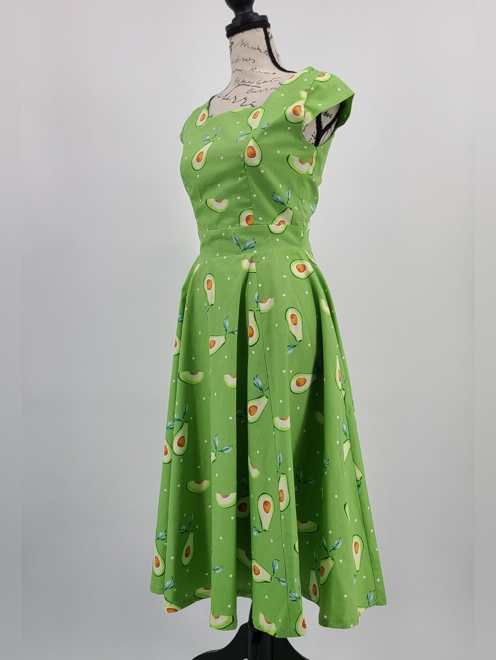 Unique Vintage's Magnolia Place Avocado Print Cotton Midi Dress Size XS - Picture 4 of 12